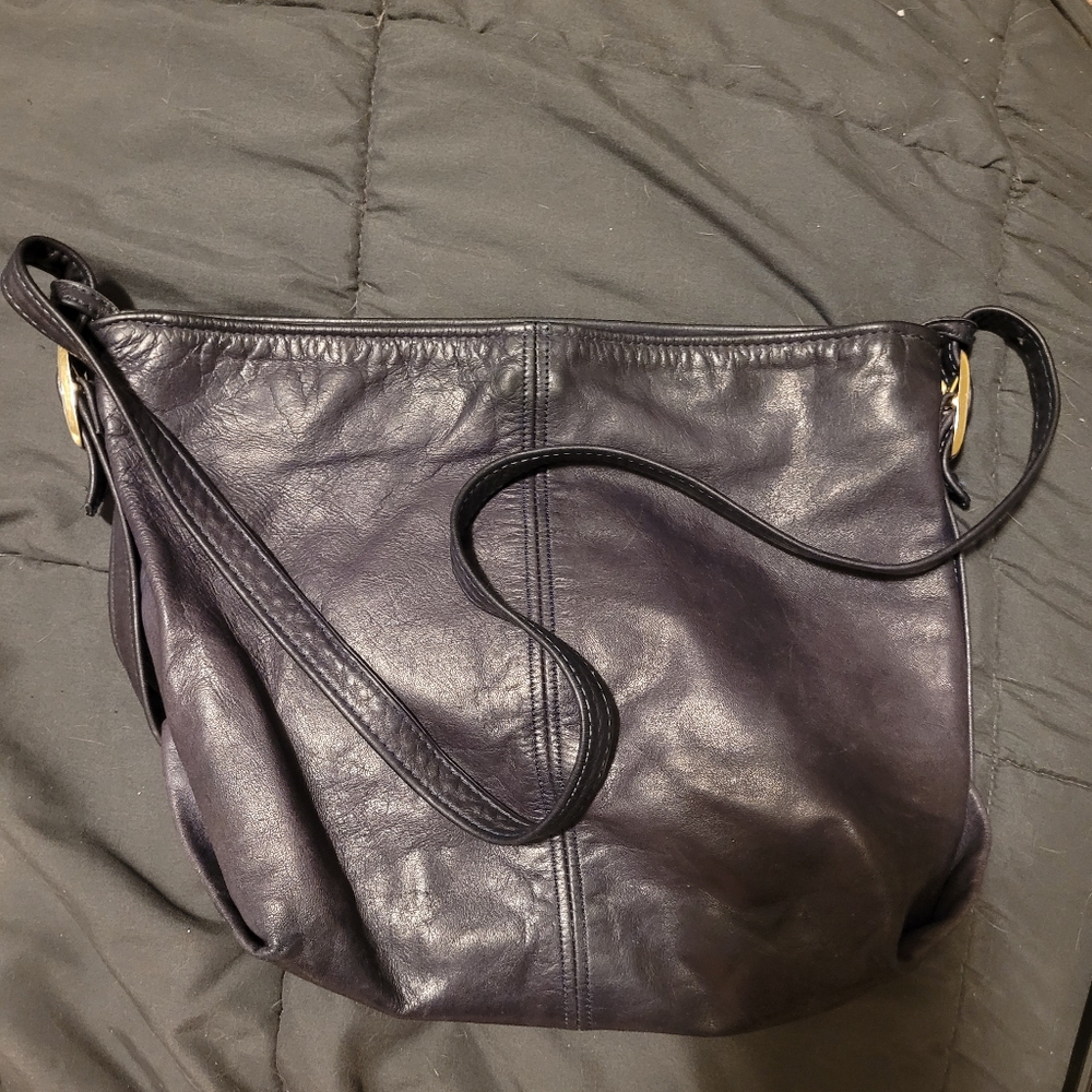 Vintage Genuine Leather Black Shoulder Bag – 14"x11"x3.5" – Magnetic Closure